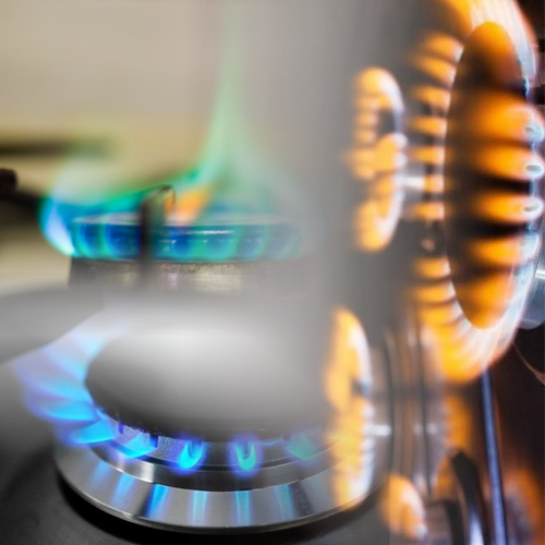 Vì Sao Lửa Bếp Gas Có Nhiều Màu. Điều Này Gây Ảnh Hưởng Gì Đến Món Ăn Không?